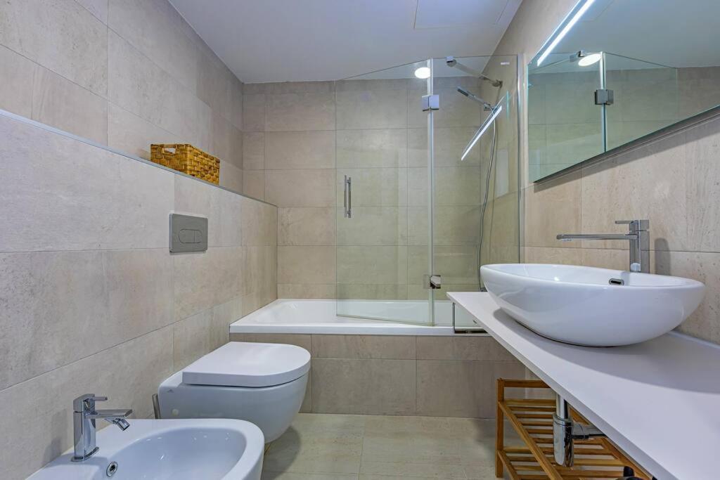 Apartment Ventura-centrico, Piscina, Balcon Wifi Y Parking Tarifa